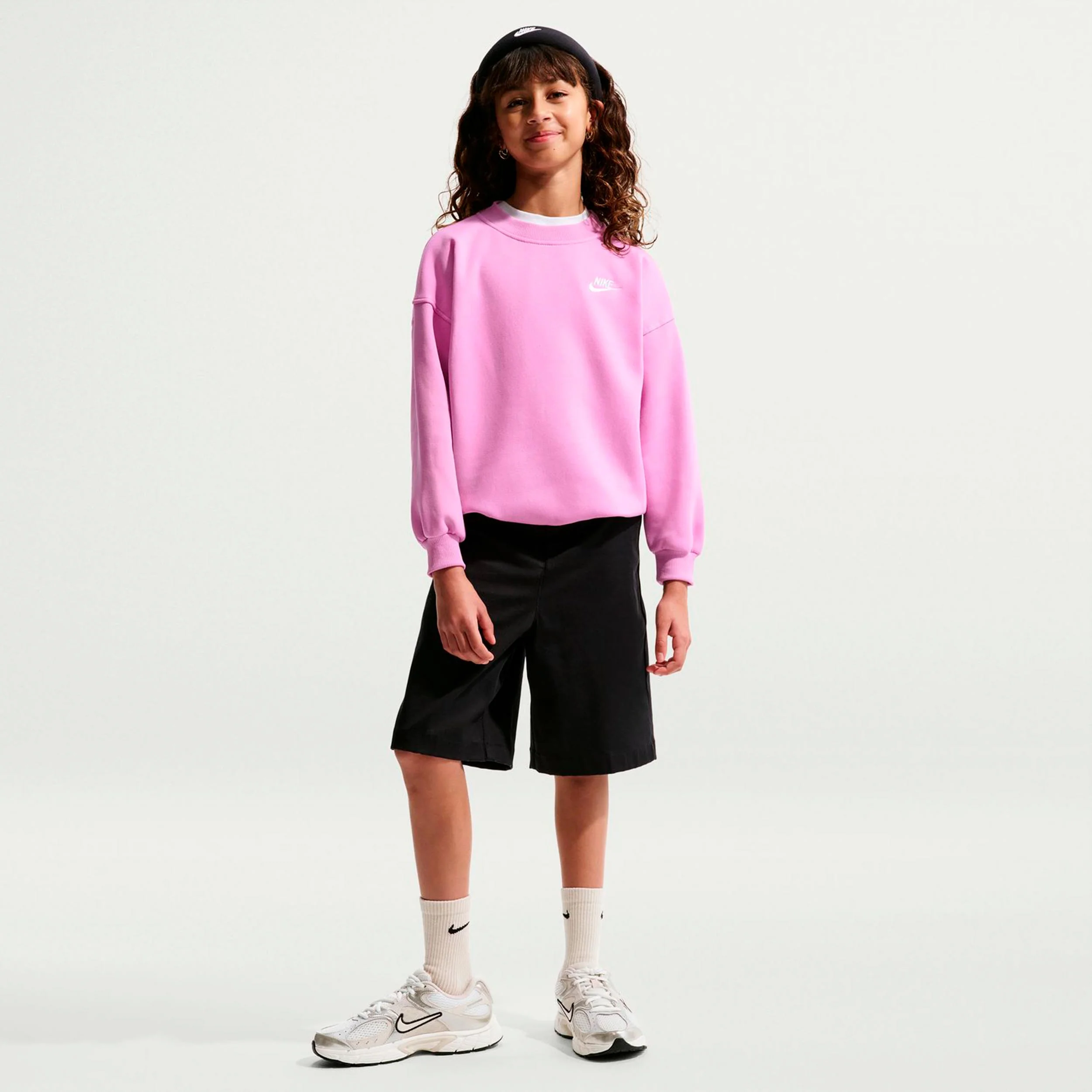 Sportswear Club Fleece Oversized Crew Sweatshirt Kinder-flieder, weiß - Image 3