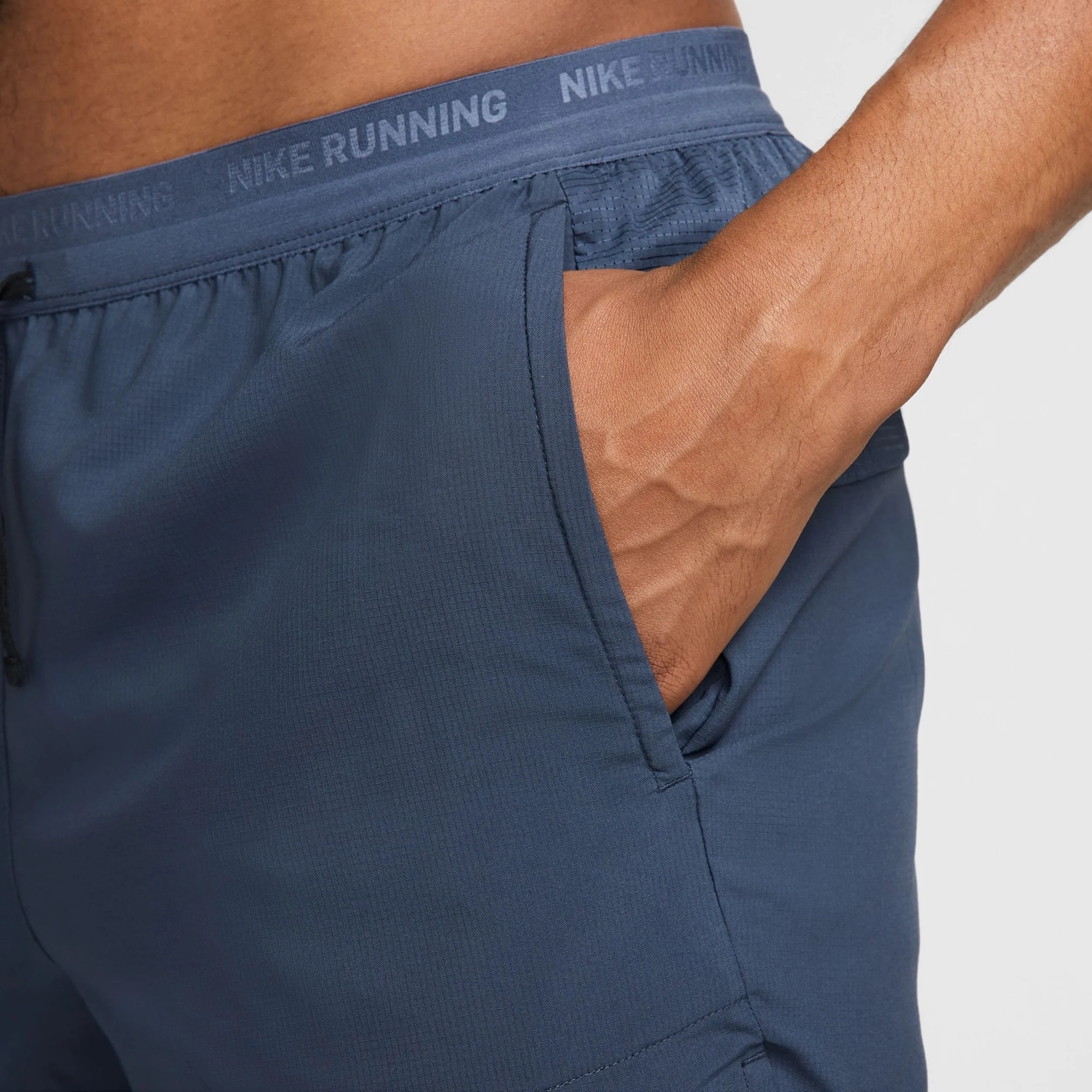 Stride 5in Laufshorts Herren-Dunkelblau - Image 5