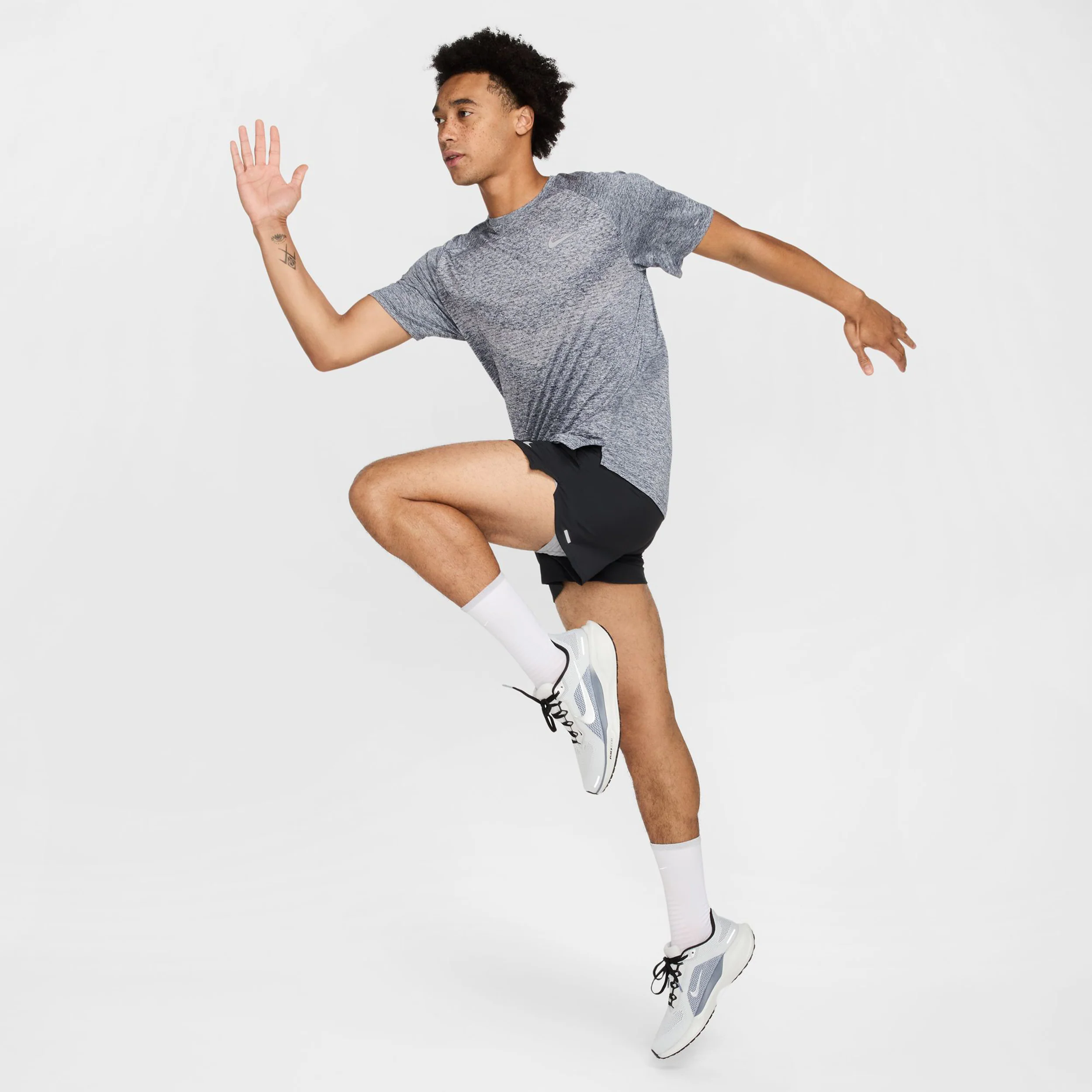 Stride Laufshirt Herren - blaugrau - Image 7
