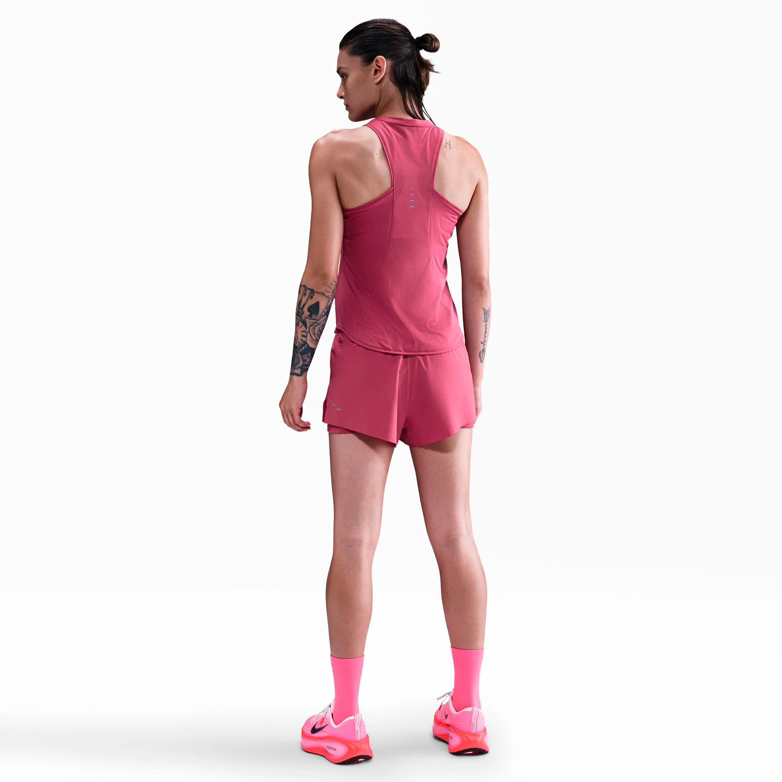 Swift Laufshorts Damen - berry, silber - Image 3