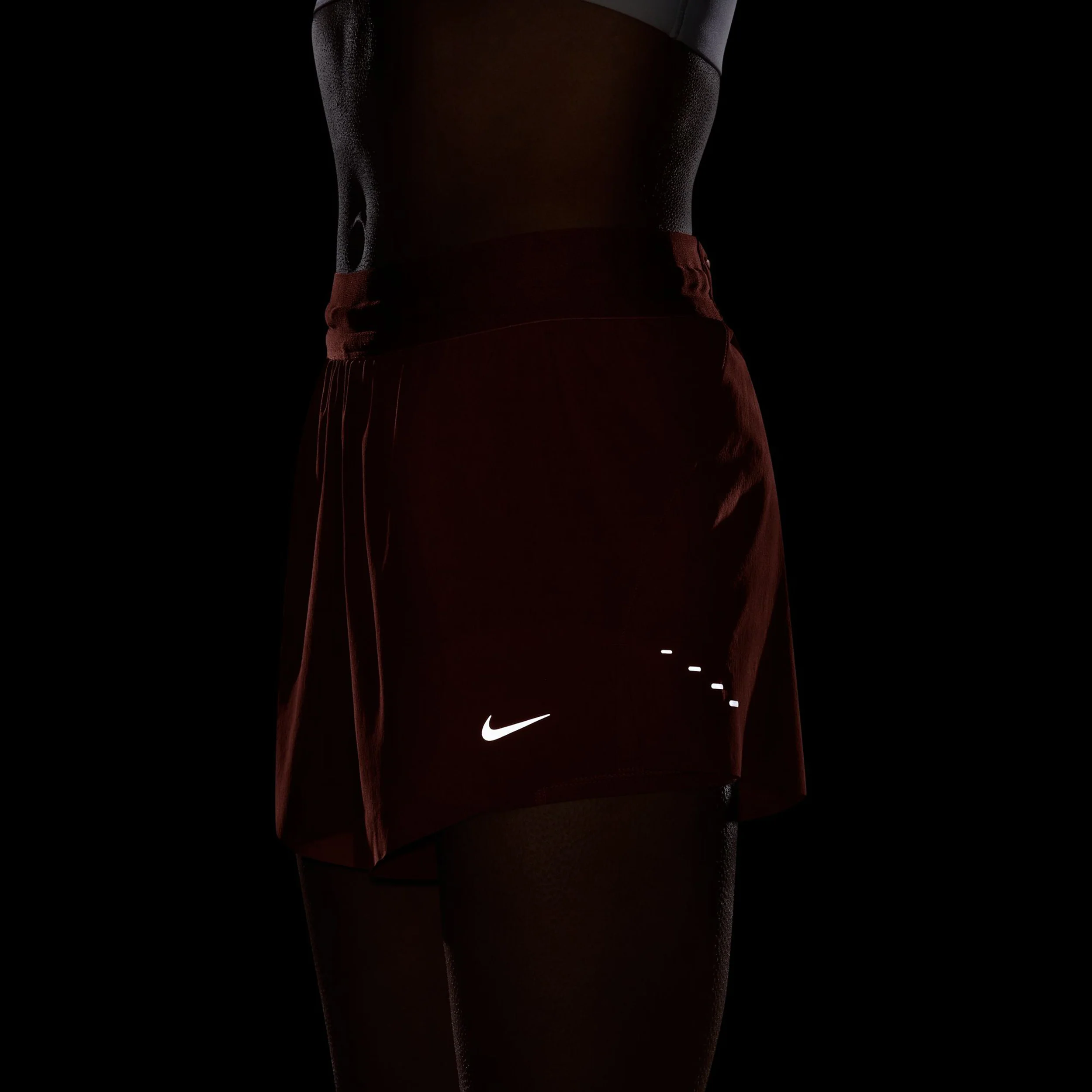 Swift Laufshorts Damen - rot - Image 12