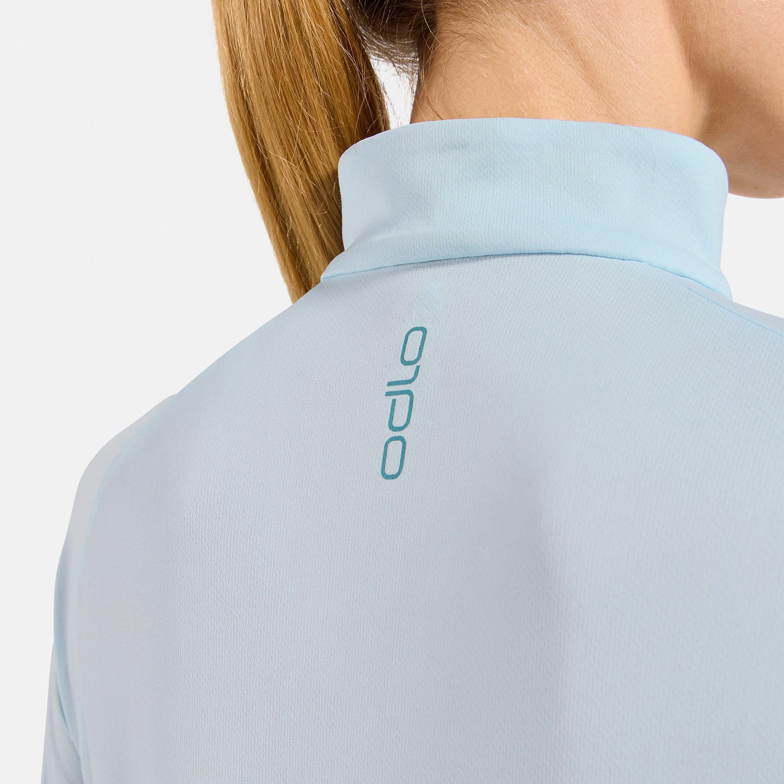 Essential 1/2 Zip Laufshirt Damen-hellblau - Image 6