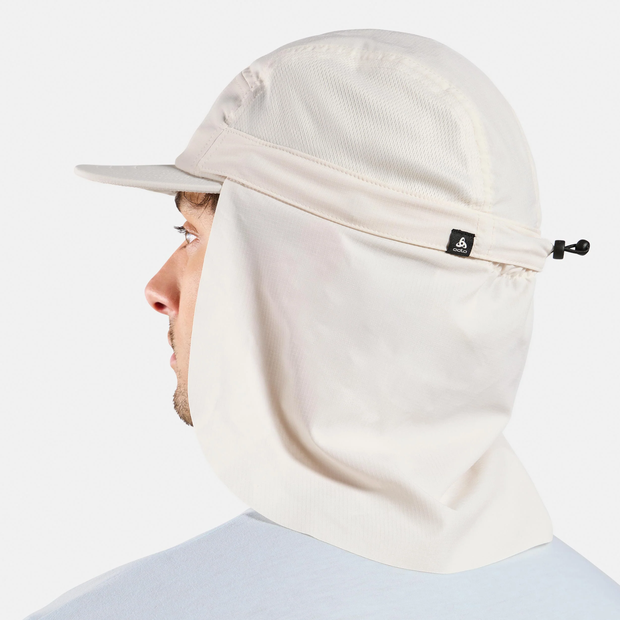 Performance Light Shade Cap Unisex-creme - Image 4