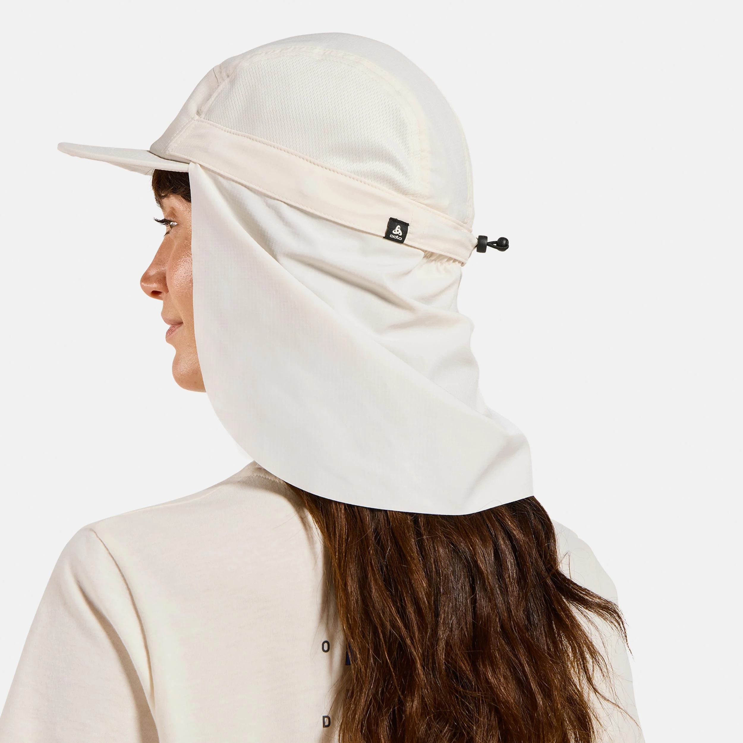 Performance Light Shade Cap Unisex-creme - Image 6