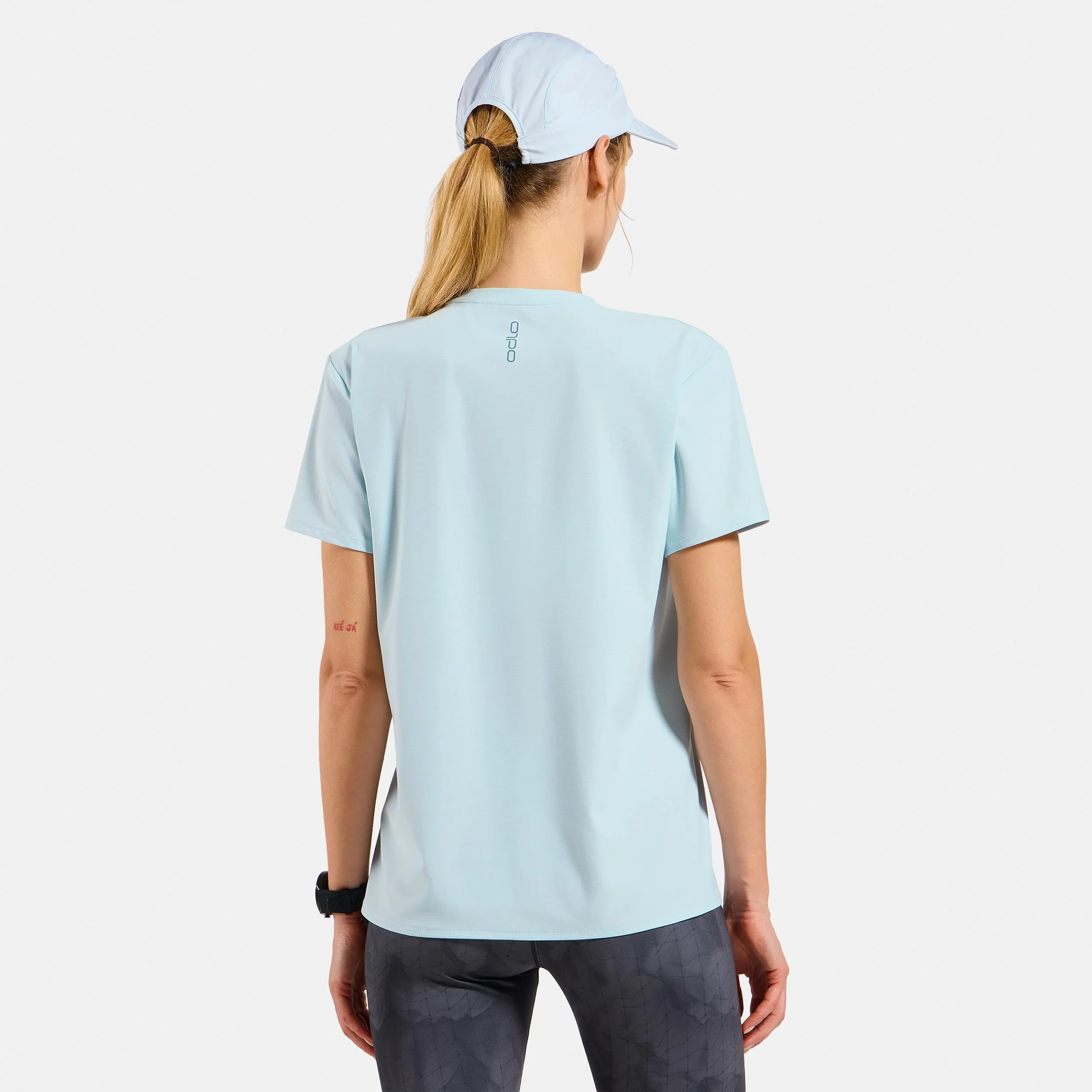 Zeroweight Chill-Tec Laufshirt Damen-hellblau - Image 4