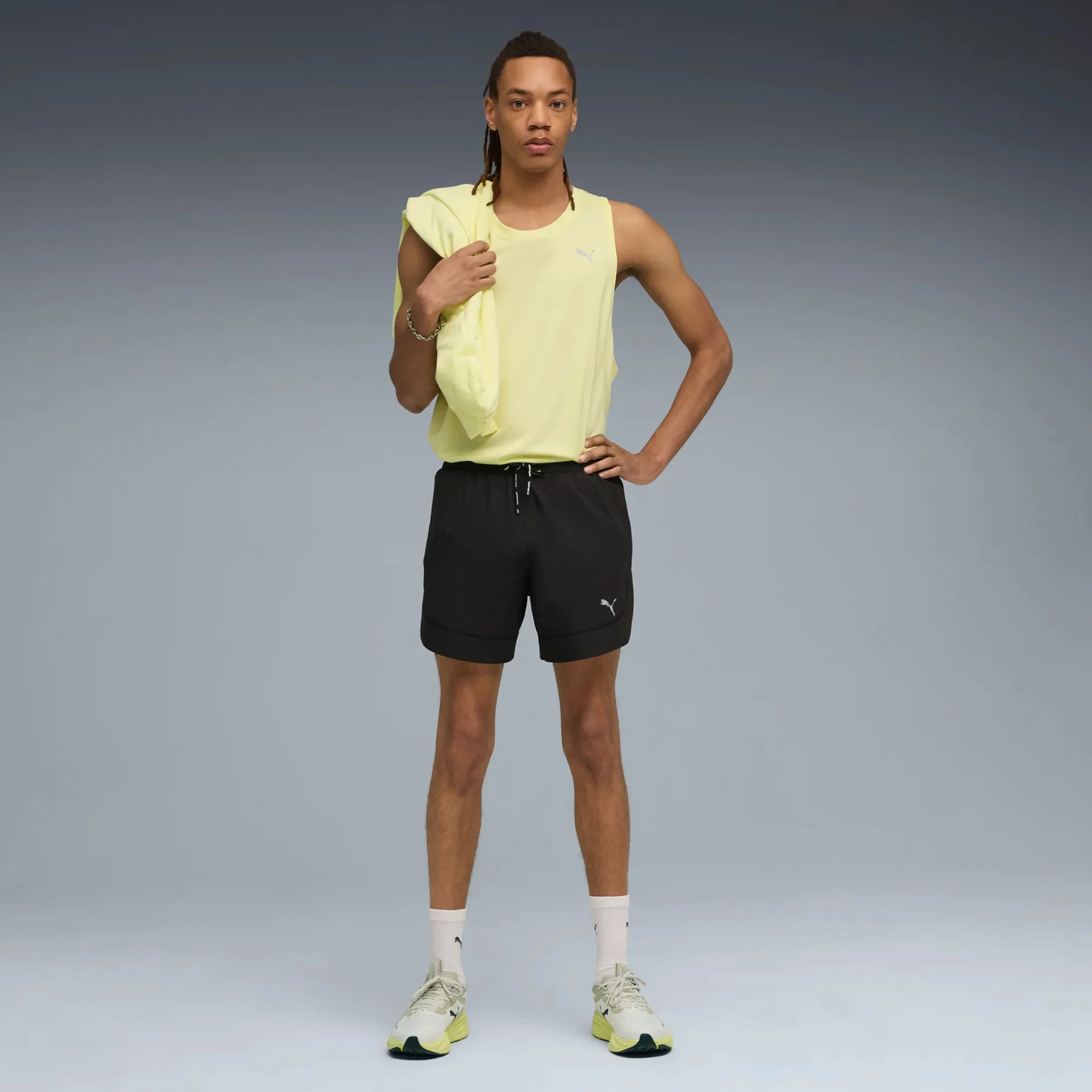 Run Club Ultraweave 5in Laufshorts Herren-Schwarz - Image 4