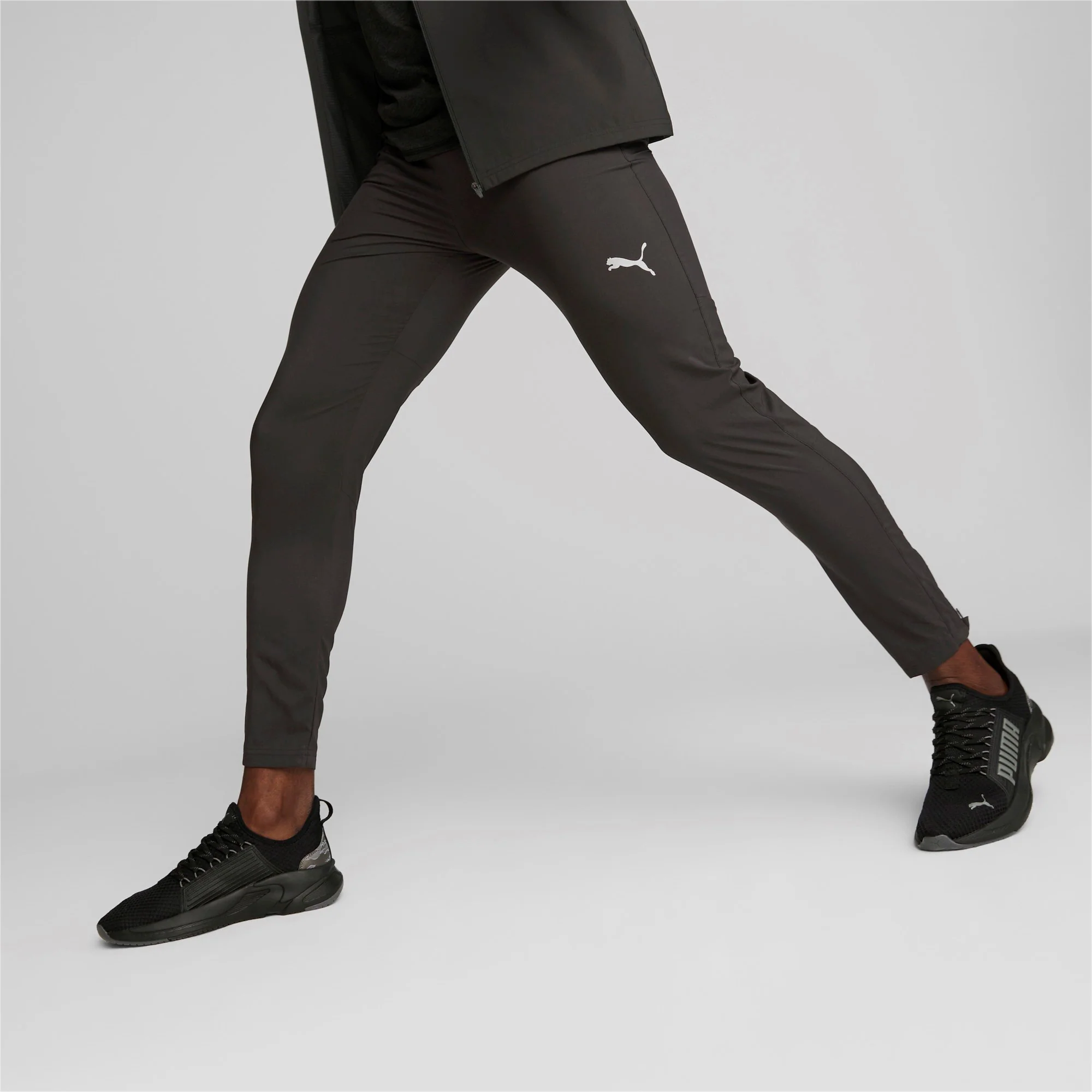 Run Favorite Tapered Laufhose Herren-Schwarz - Image 3