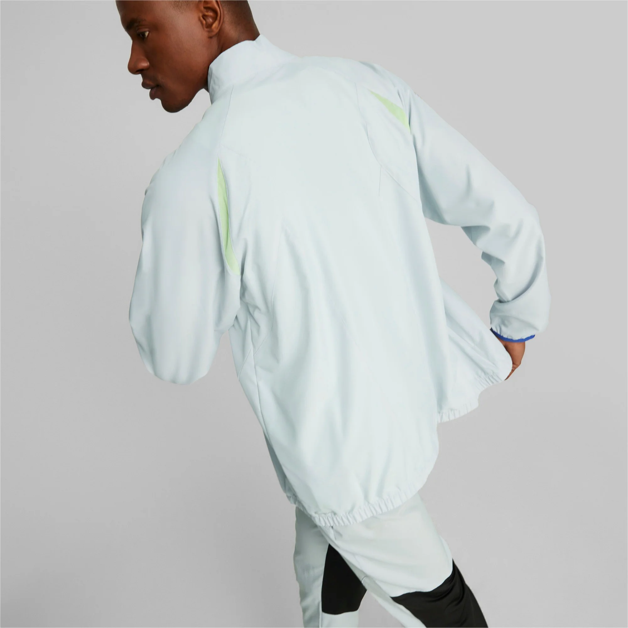 Run Lightweight Laufjacke Herren-Grau - Image 4