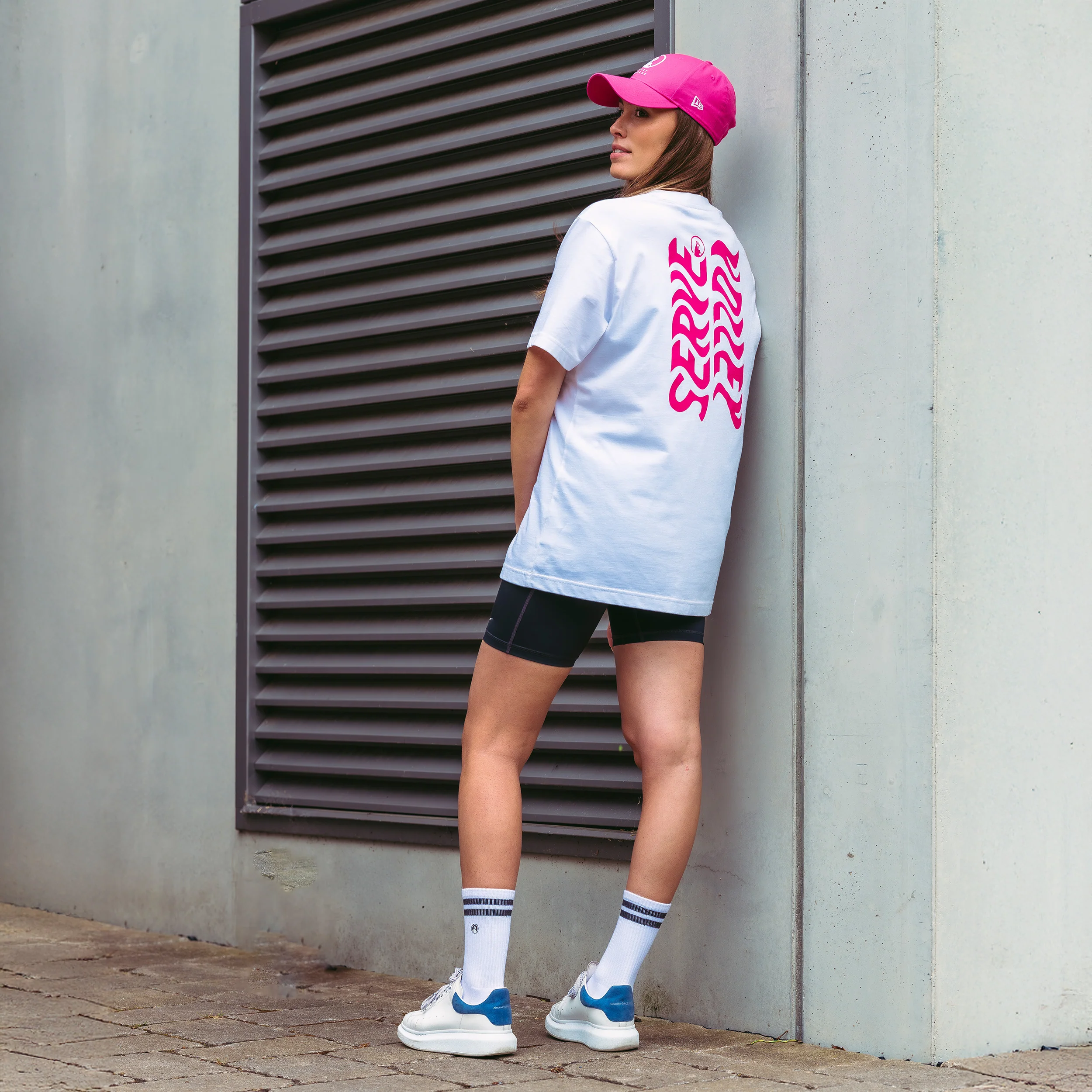 Create Wavy Boyfriend T-Shirt Damen-Weiß,Pink - Image 6
