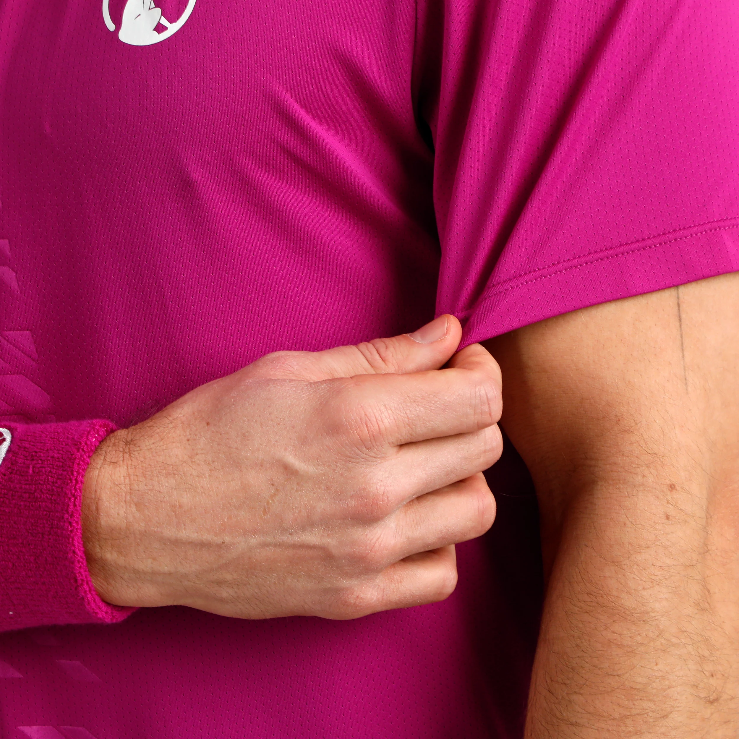 Receiver Embossed T-Shirt Herren-berry, weiß - Image 10