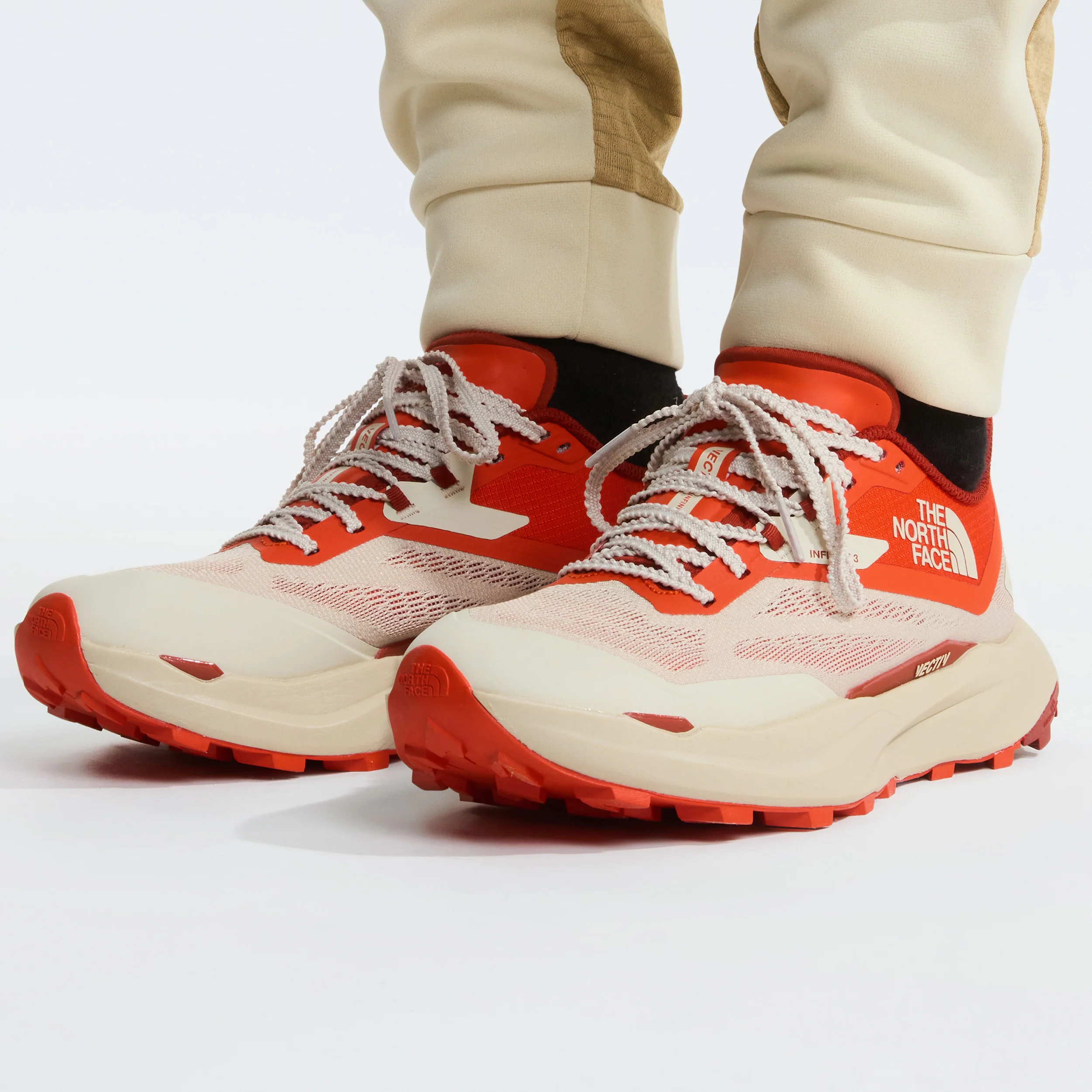 Vectiv Infinite 3 Trailschuh Herren - creme, orange - Image 5