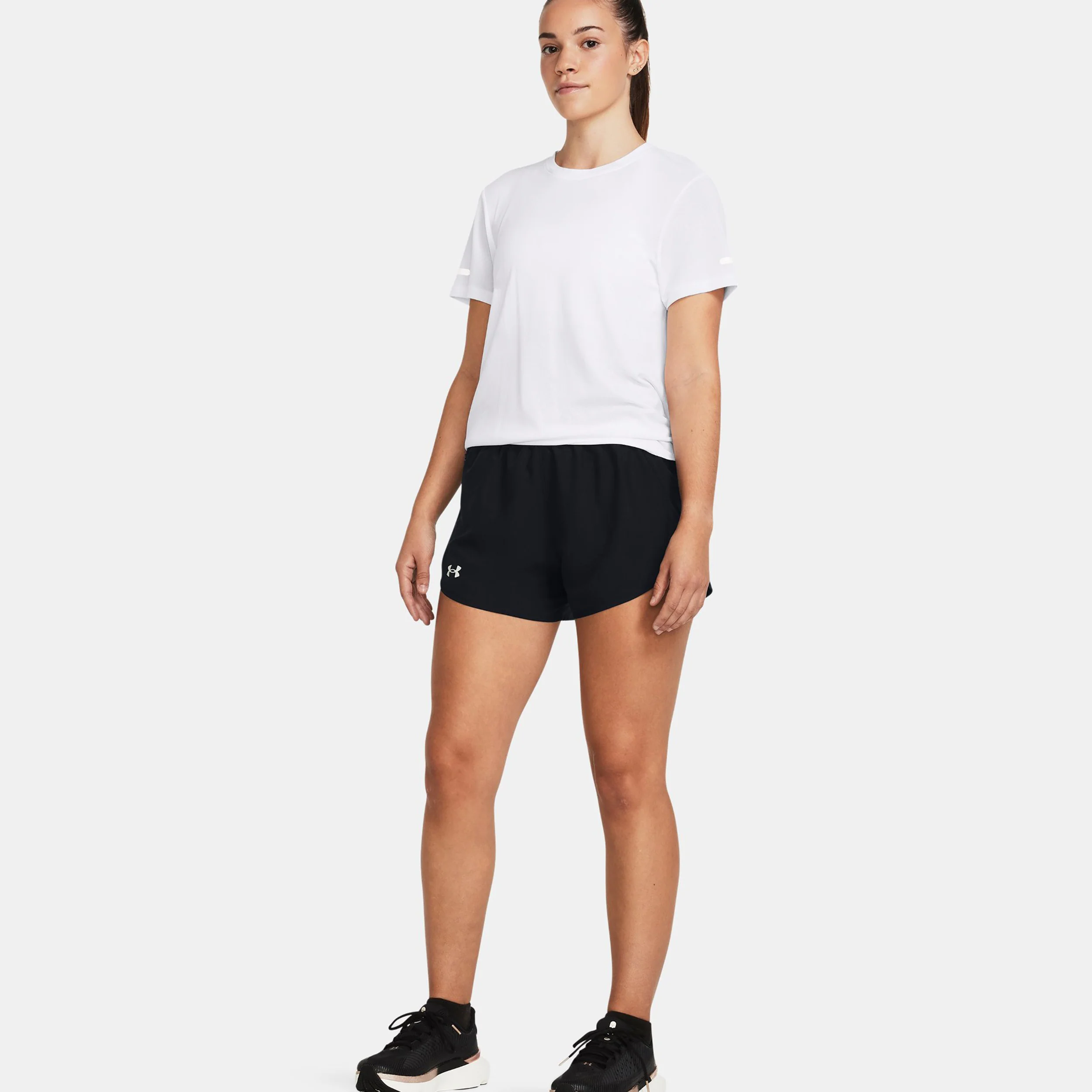 Fly By 3in  Laufshorts Damen - schwarz - Image 5
