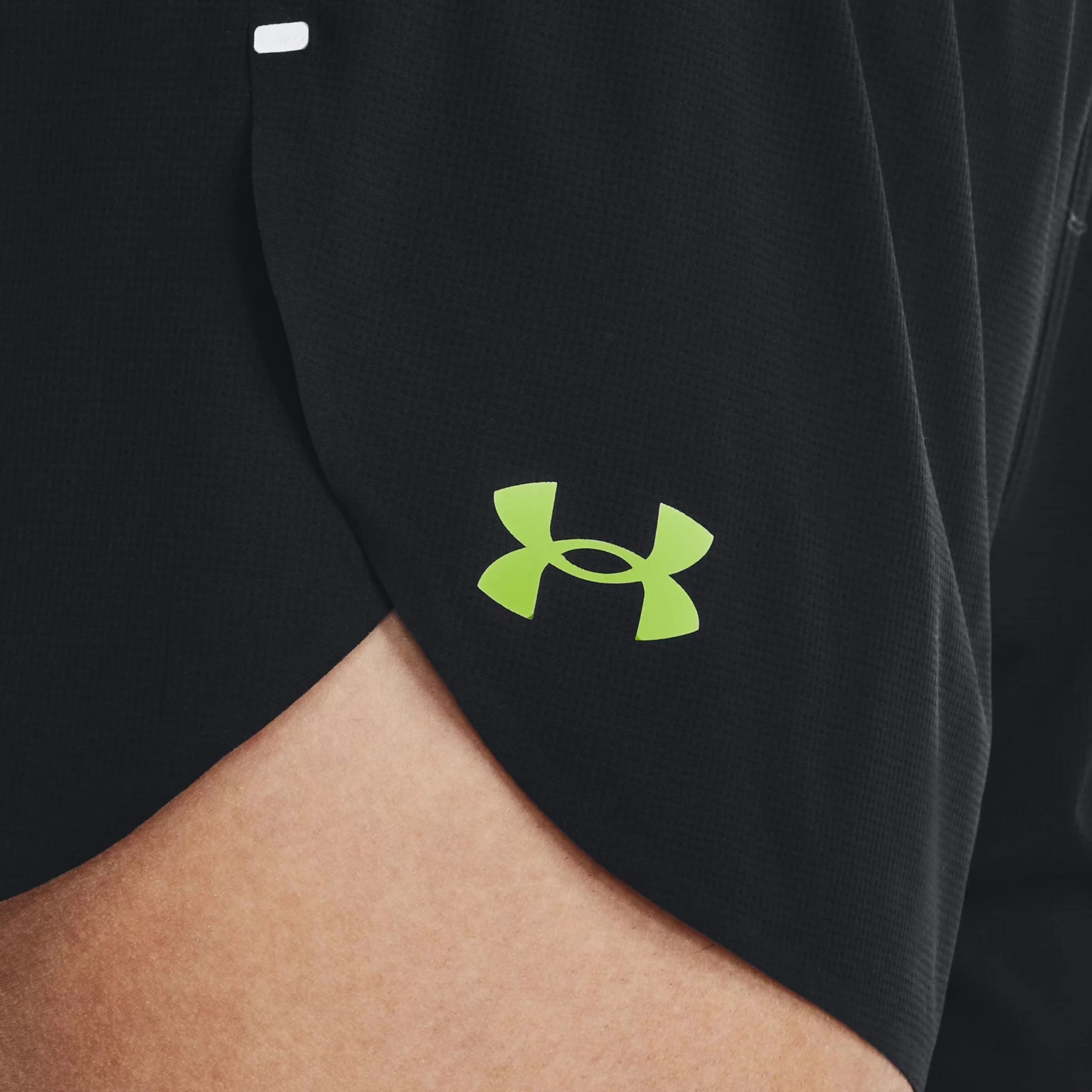 Lighter Than Air Shorts Damen-Schwarz - Image 7