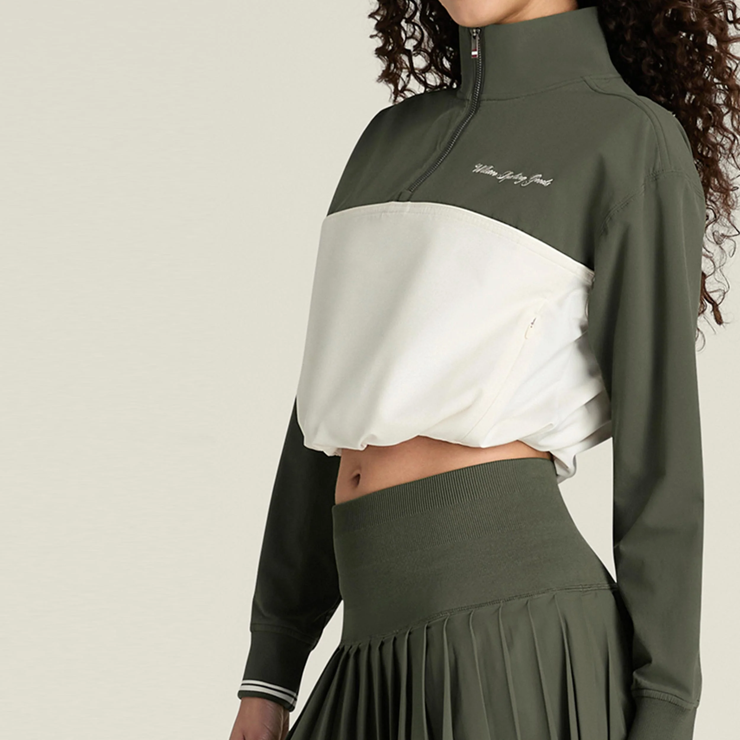 Davenport Woven Trainingsjacke Damen-dunkelgrün - Image 3