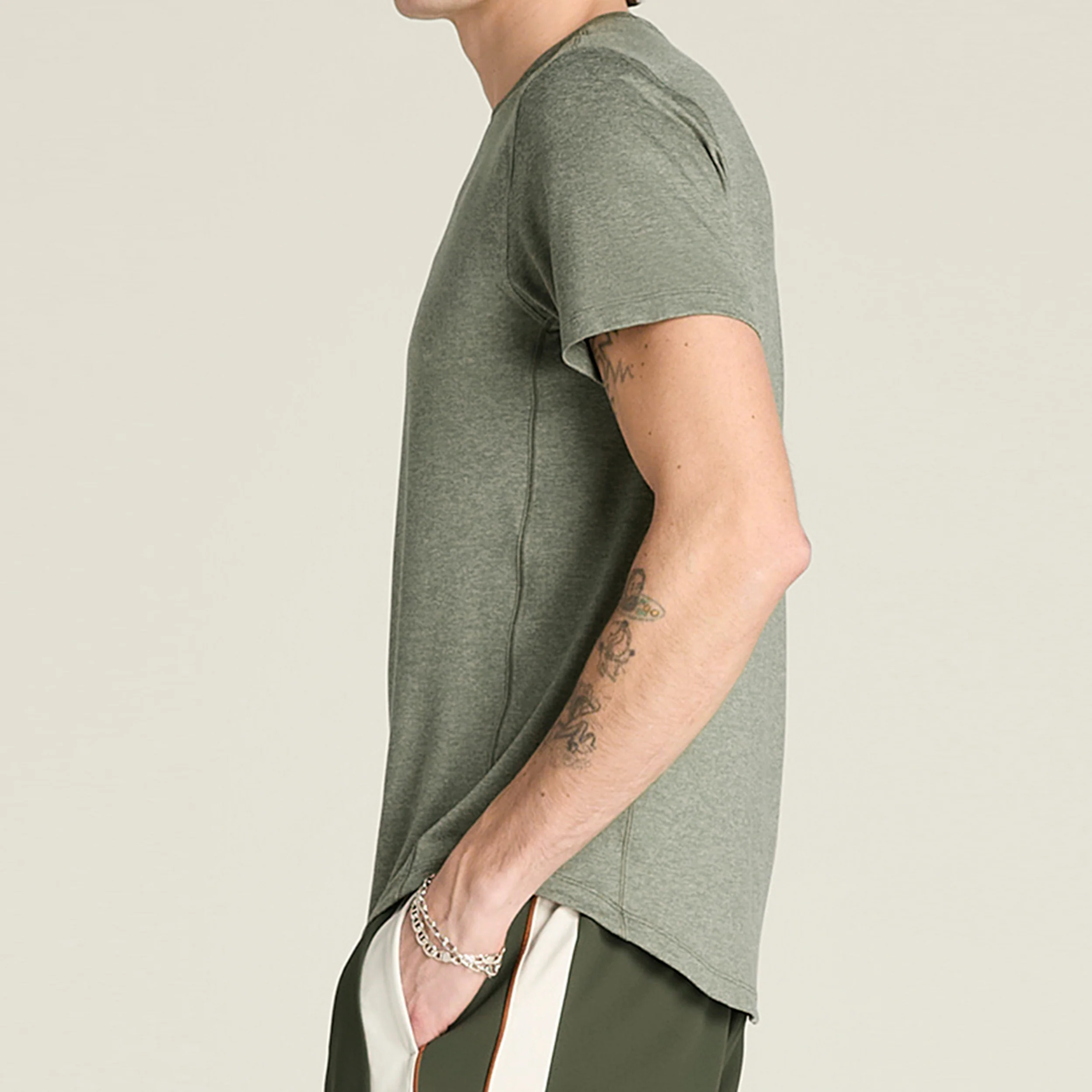 Everyday Performance T-Shirt Herren-oliv - Image 3