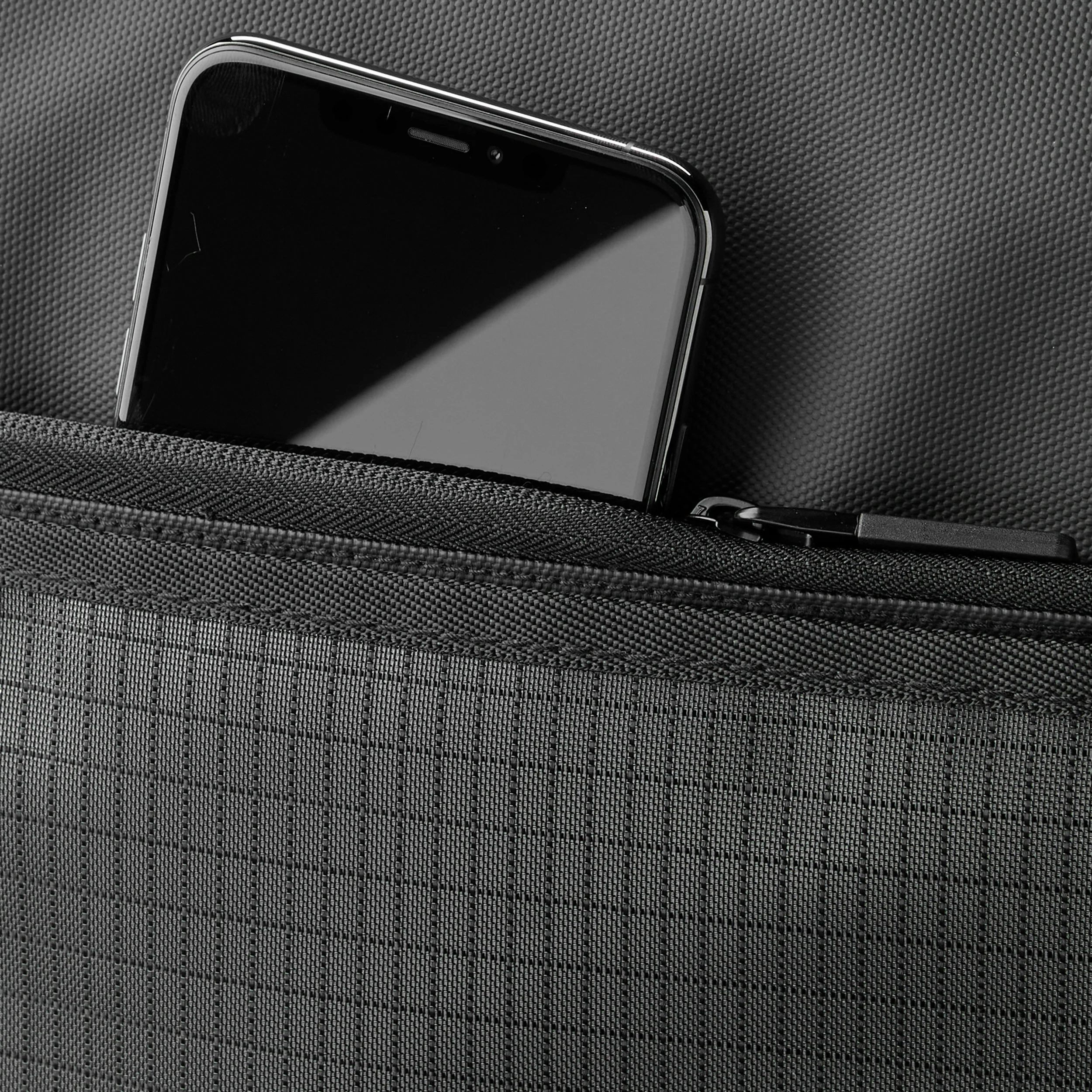 Lifestyle Tote Sporttasche - schwarz - Image 7